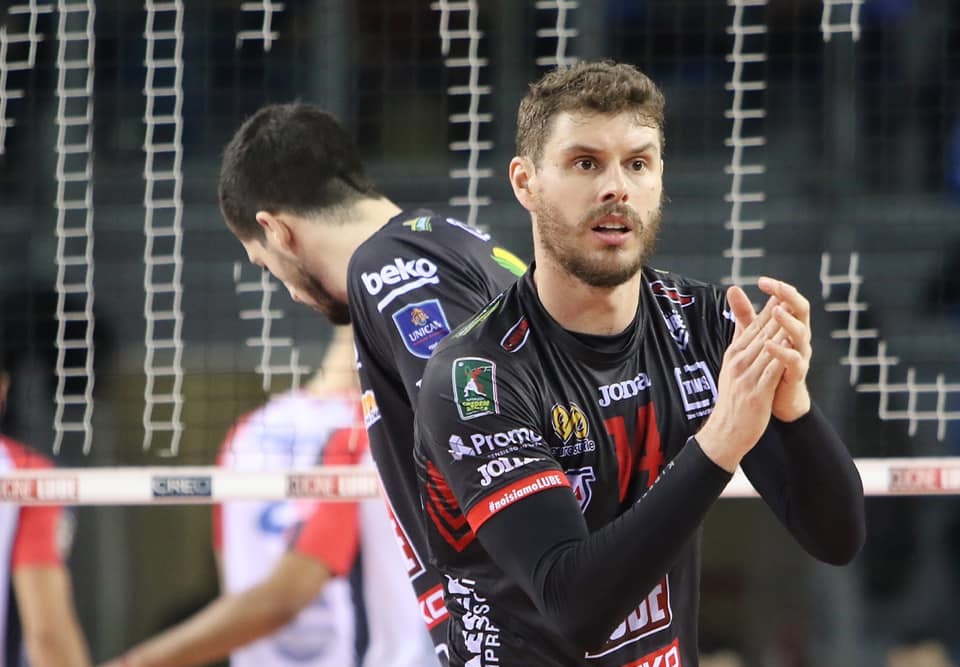 Para Bruninho, Leal é o melhor jogador do mundo no vôlei atual