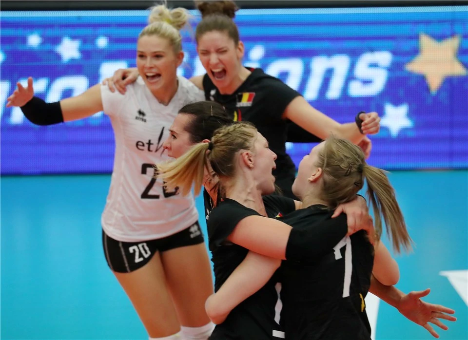 Bélgica bateu a Sérvia