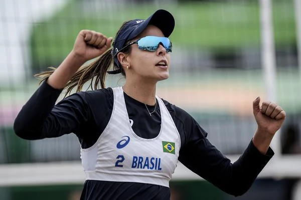 Parceira de Bárbara Seixas