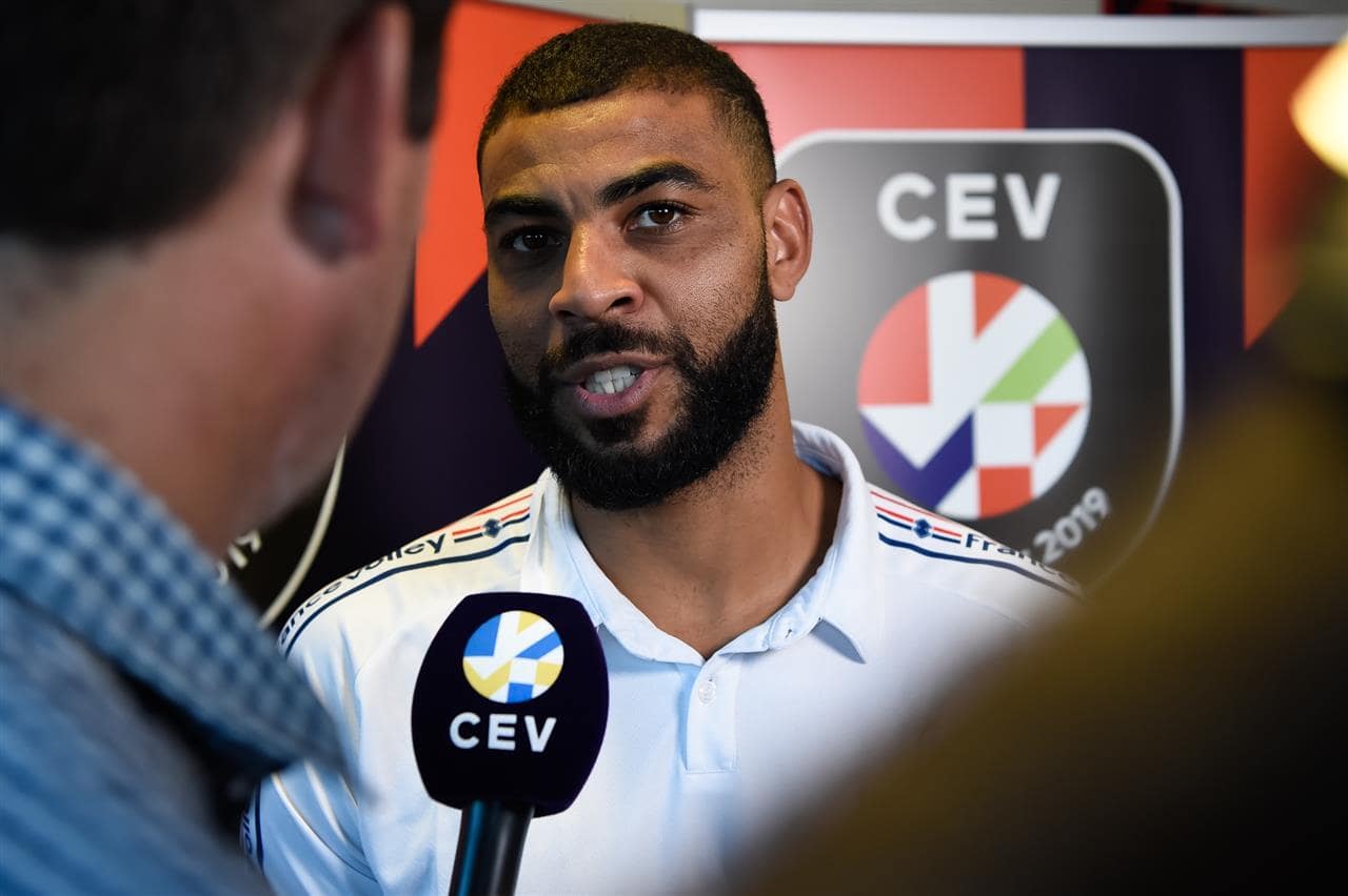 Earvin Ngapeth ameaça boicotar Liga das Nações de vôlei de 2023 - Surto  Olímpico