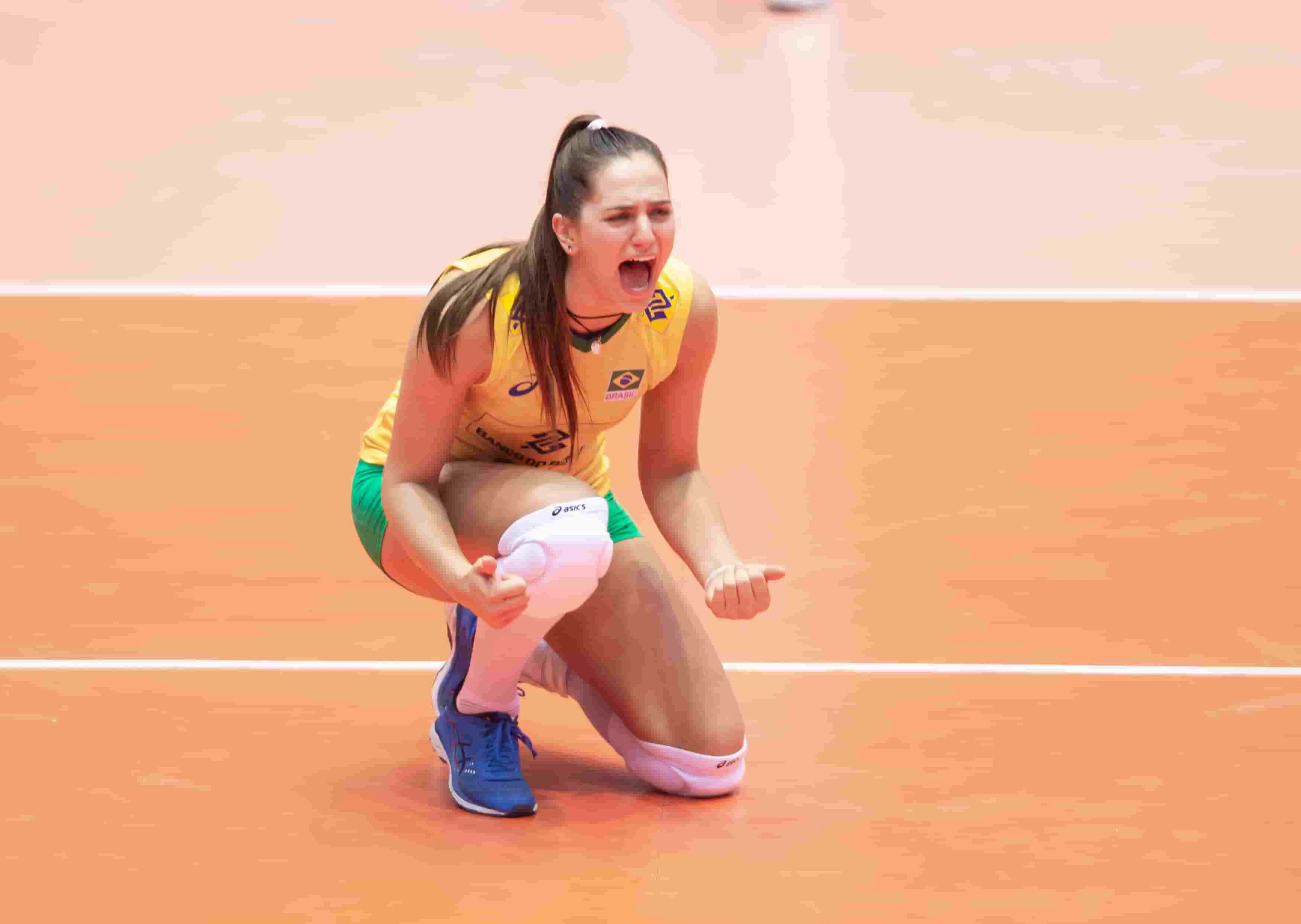 Júlia