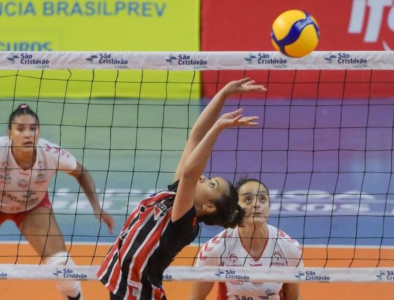 Paulista de vôlei reunirá oito equipes no masculino e no feminino