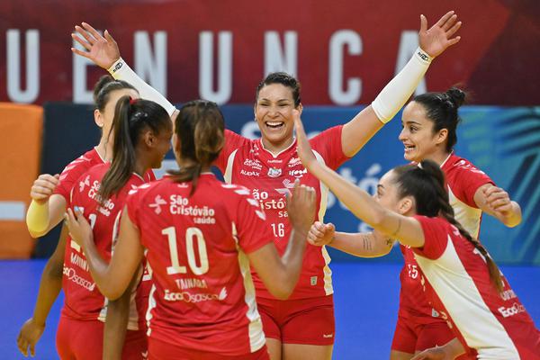 Com 20 pontos de Tandara, Osasco vence a terceira no Campeonato Paulista de  Vôlei, vôlei