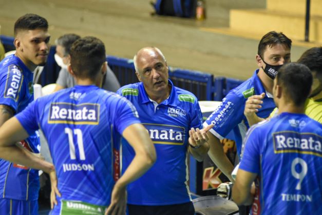 Vôlei Renata x Atibaia, COM IMAGEM