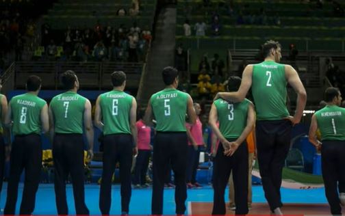 Astro do vôlei sentado tem 2,46m e é a terceira pessoa mais alta