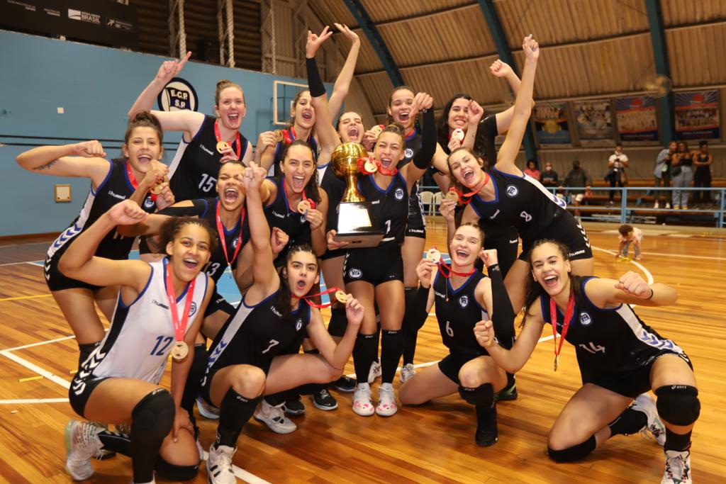 Vôlei Feminino de Santos estreia no Paulista Sub-21 em Bauru