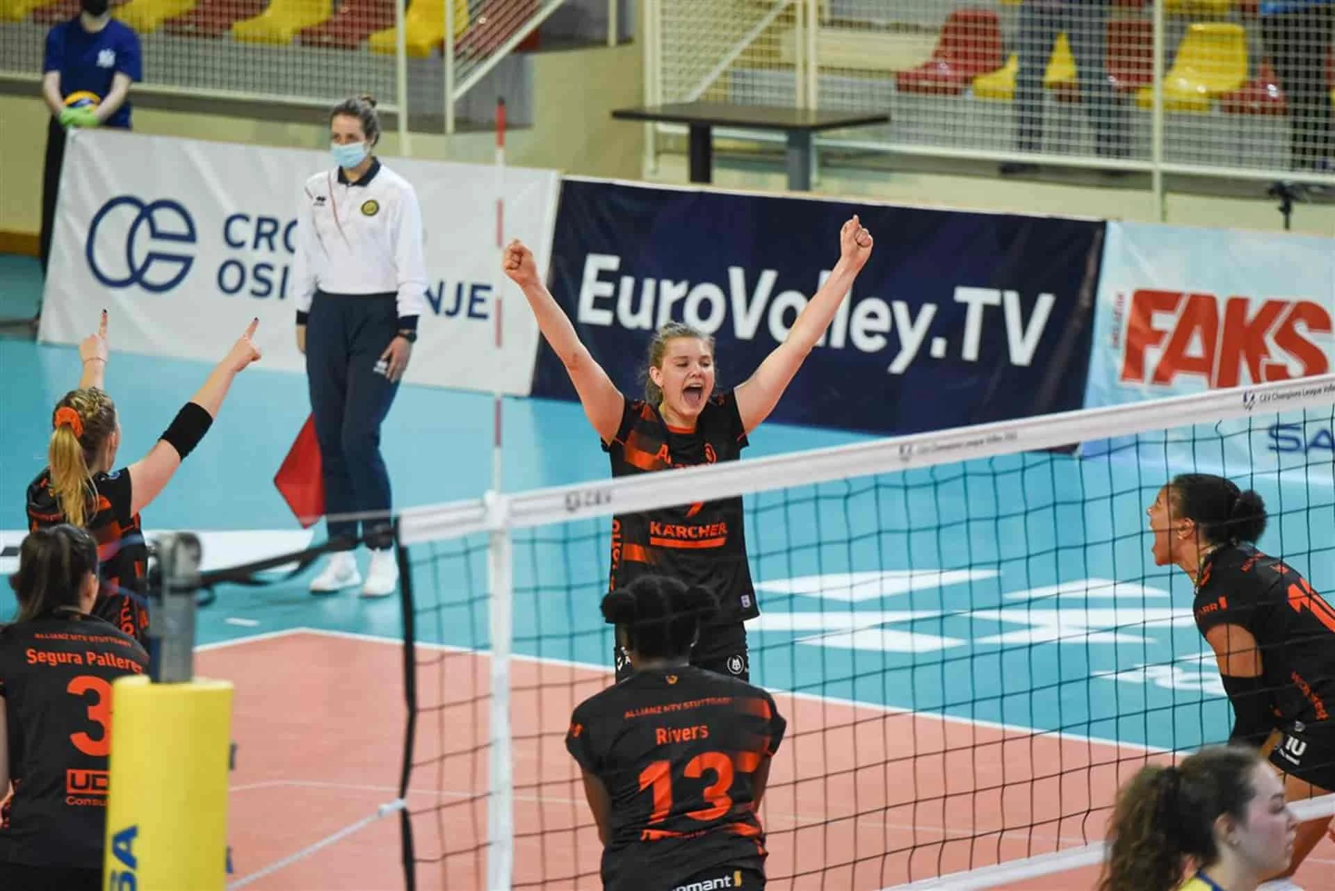 Stuttgart Eczacibasi