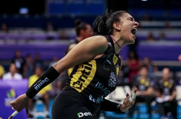 Tainara PRAIA