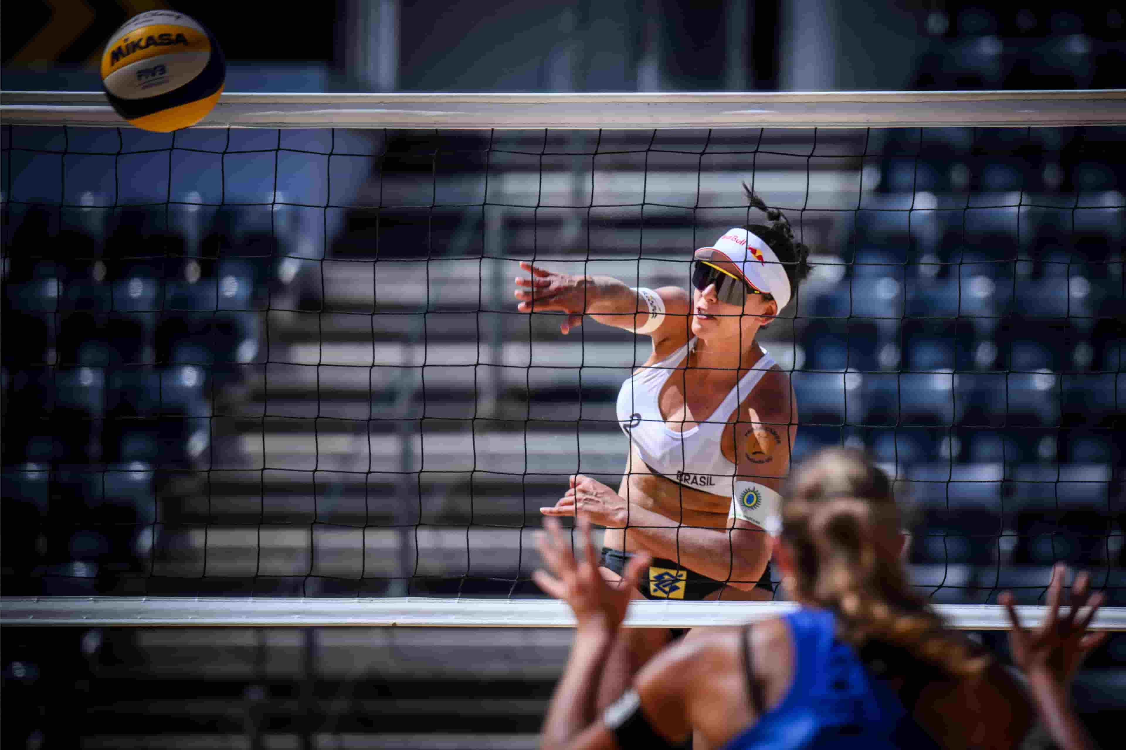 Brasil é campeão mundial de vôlei de praia com Duda e Ana Patrícia