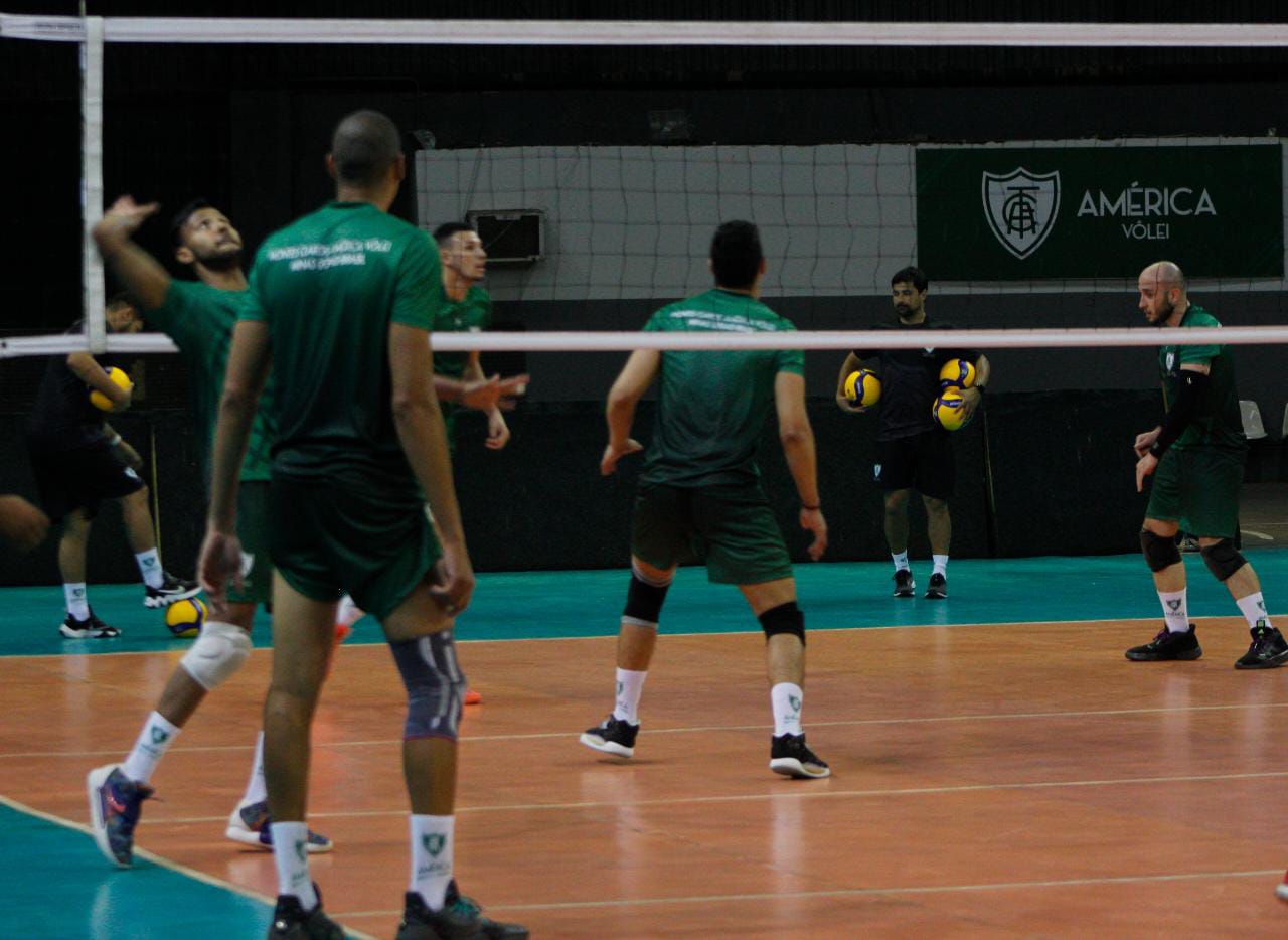 Campeonato Paulista de Vôlei 2022 reunirá oito equipes no masculino e no  feminino