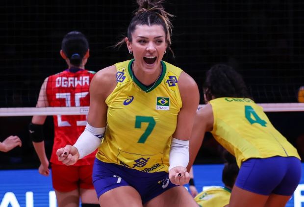 Thaisa confirma volta à Seleção Brasileira de vôlei