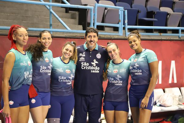 Vôlei Vinhedo JustForYou estreia nesta terça-feira, 16, no Campeonato  Paulista 2022