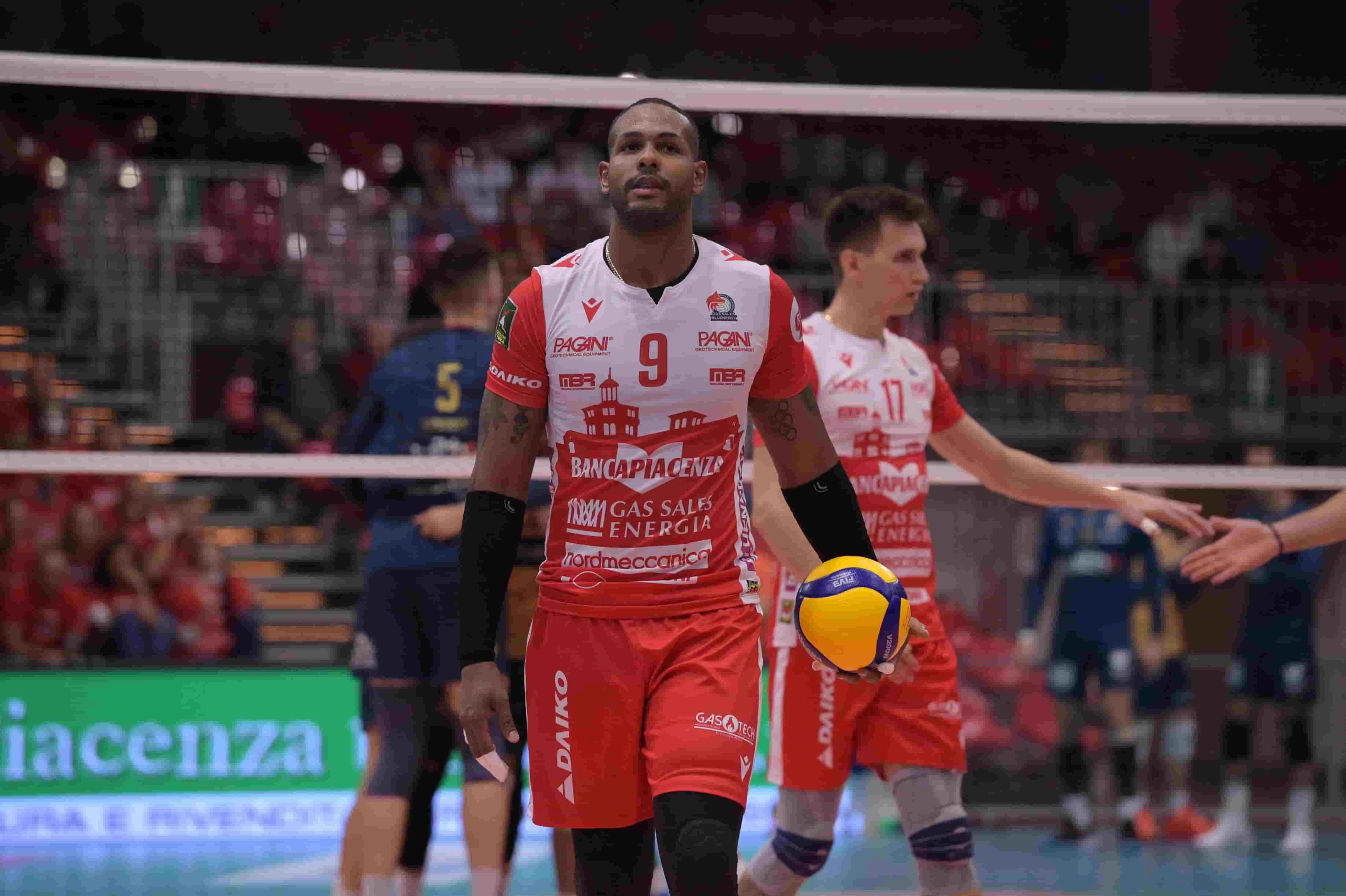 Italiano Copa Itália Piacenza Leal