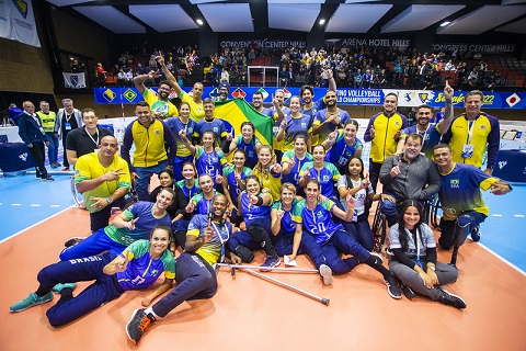 Festa em Sarajevo: vôlei sentado feminino do Brasil é campeão mundial e  garante vaga nos Jogos de Paris 2024 - CPB