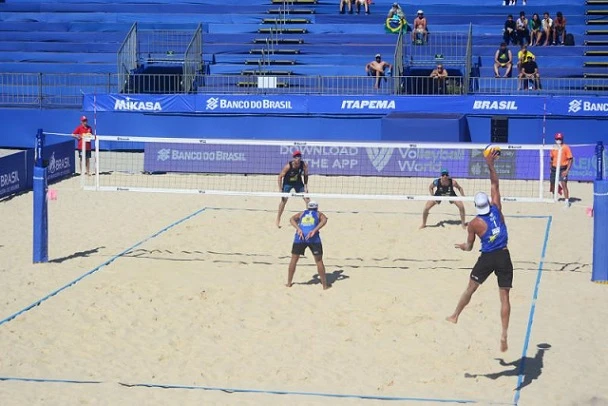 duplas brasileiras têm sequência de três etapas do Circuito Mundial de vôlei de praia