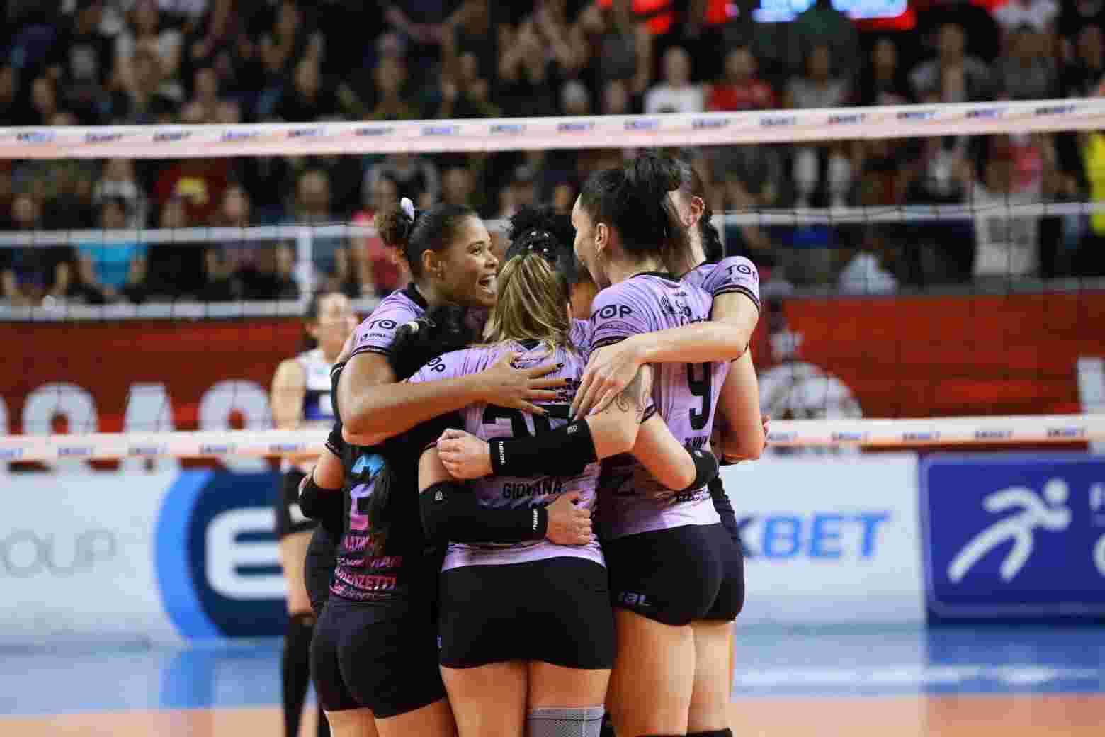 Paulista feminino: Osasco recebe Pinheiros pela semifinal – Web Vôlei