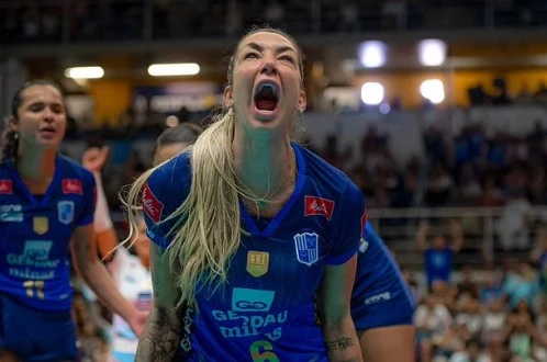 thaísa