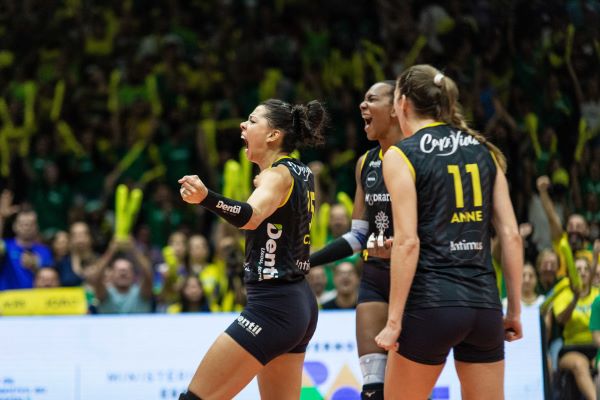 Praia vence o Minas no tie-break e é bi do Sul-Americano – Web Vôlei