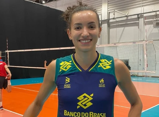 Gabi, Brasil