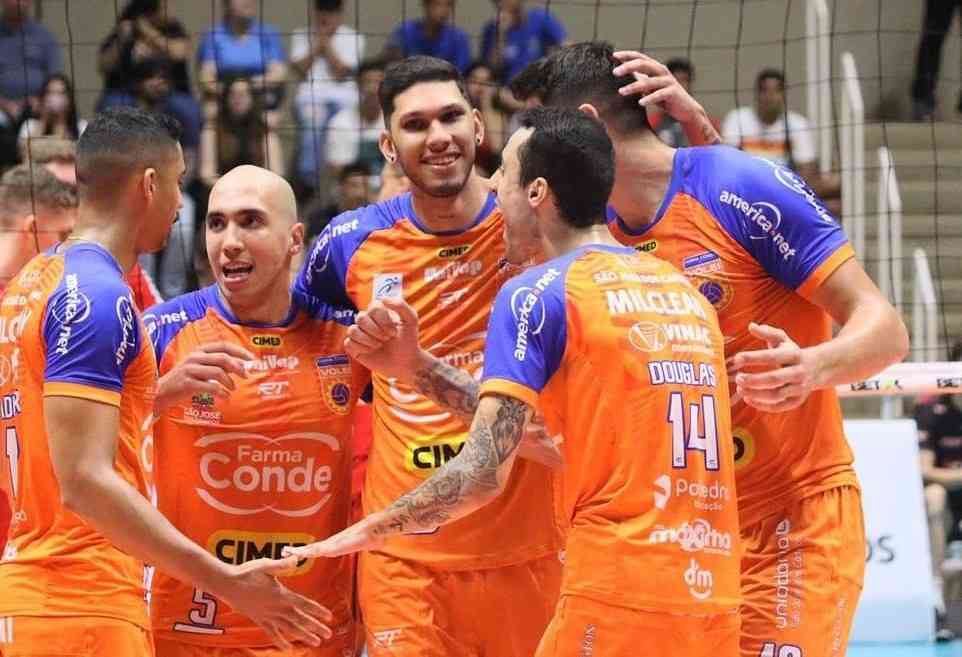 São José vira, vence o Vôlei Renata e segue invicto – Web Vôlei