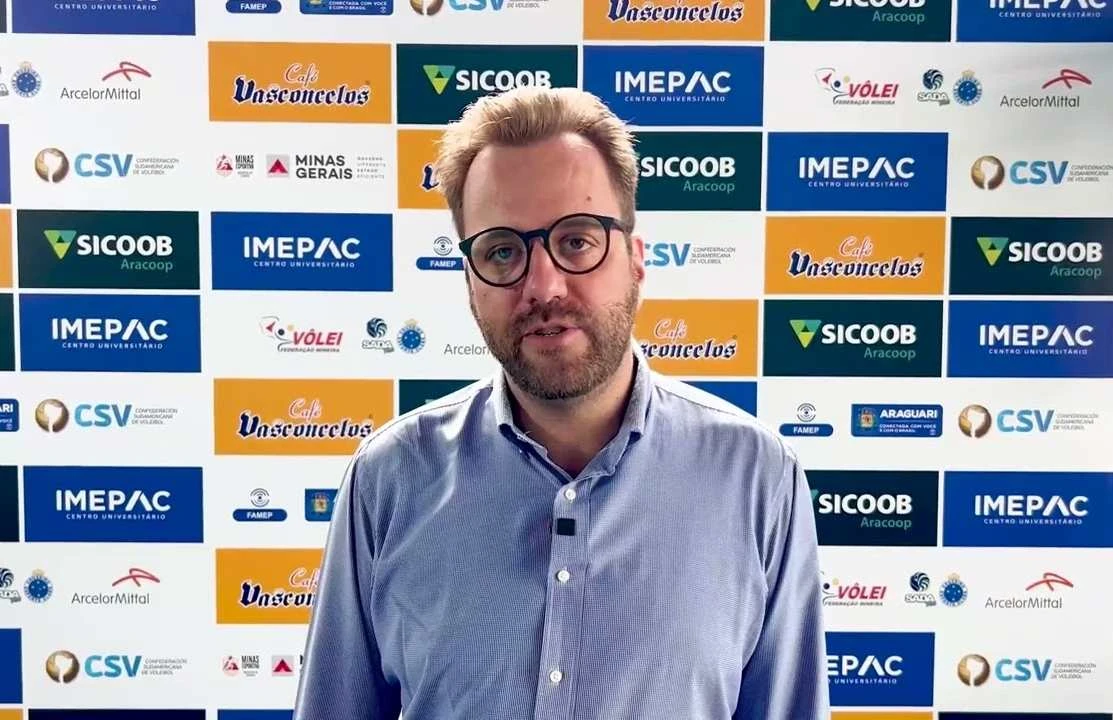 Tomás