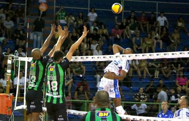 Vôlei Renata