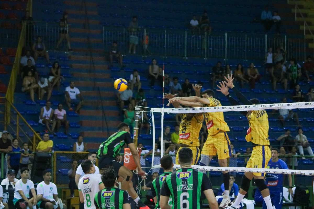 Araguari x América