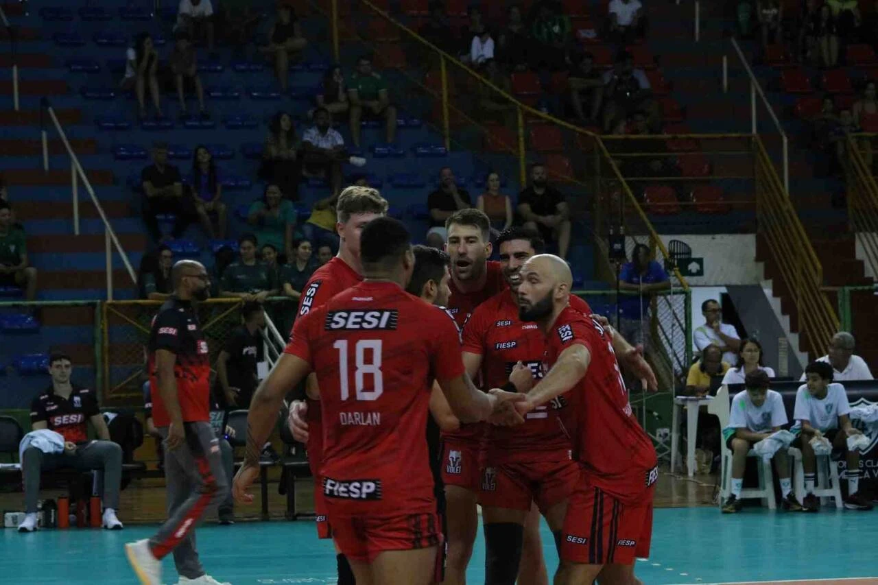 Sesi vence o Montes Claros América