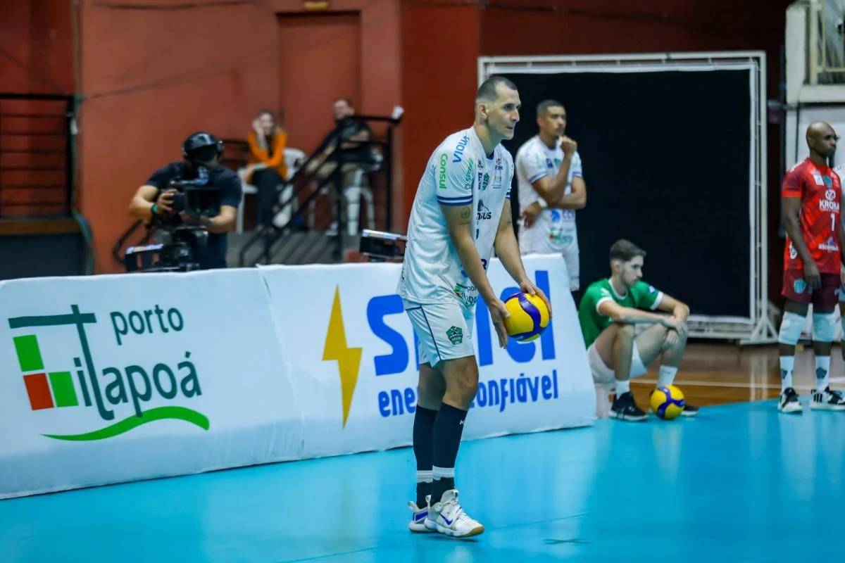 Thales em ação pelo Joinville
