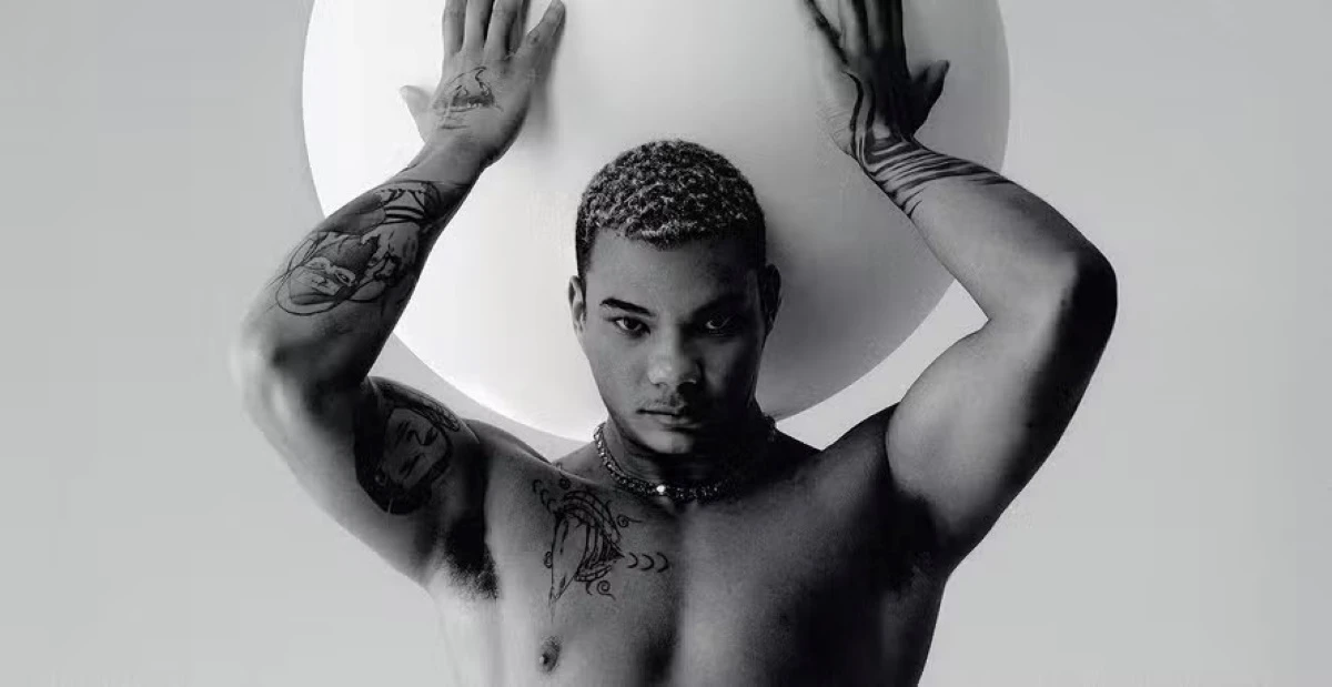Darlan em ensaio da revista GQ