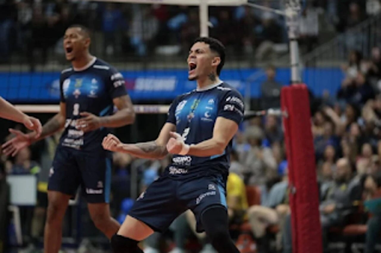 Yago Dutra em ação pelo Suzano