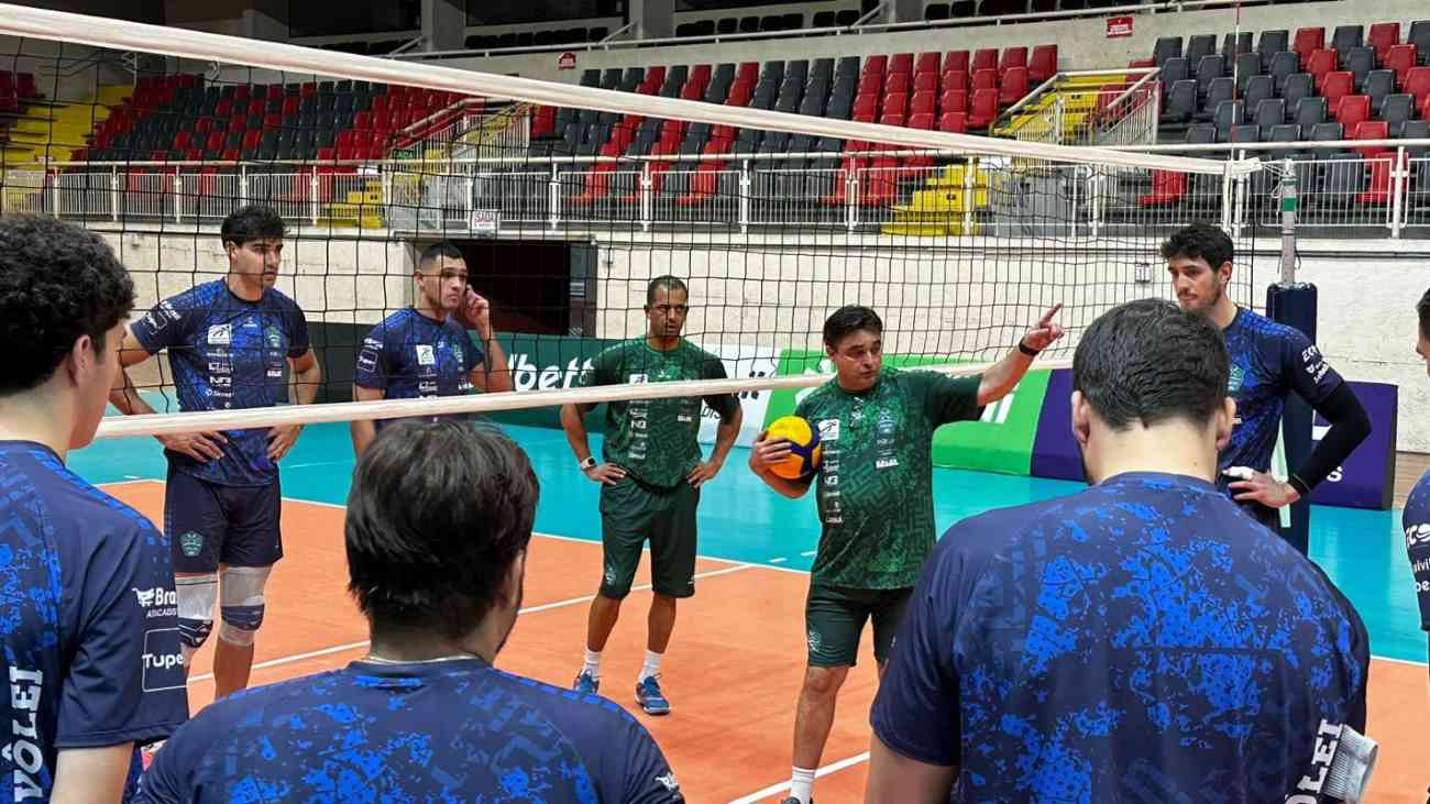 Equipe do Joinville em treino