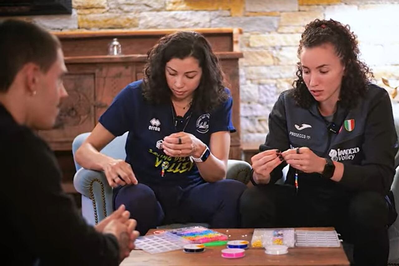 Carol e Gabi em entrevista para a Liga Italiana