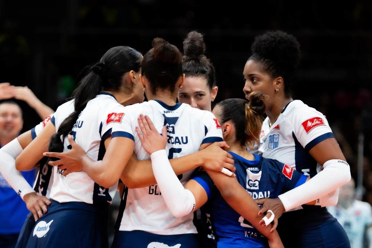 Minas perdeu para o Sesc RJ Flamengo por 3 sets a 1