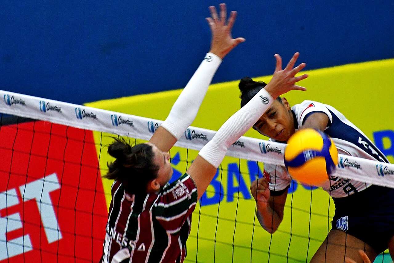 Minas vence o Fluminense no Rio de Janeiro