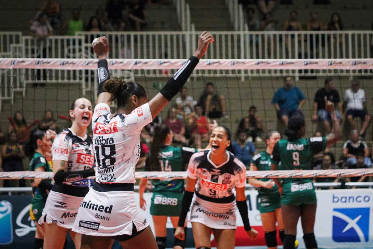 Sesi Bauru joga de olho no G4