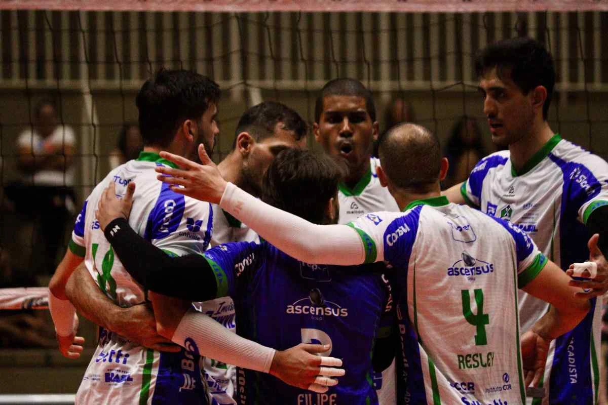 Joinville tem confronto direto pela frente