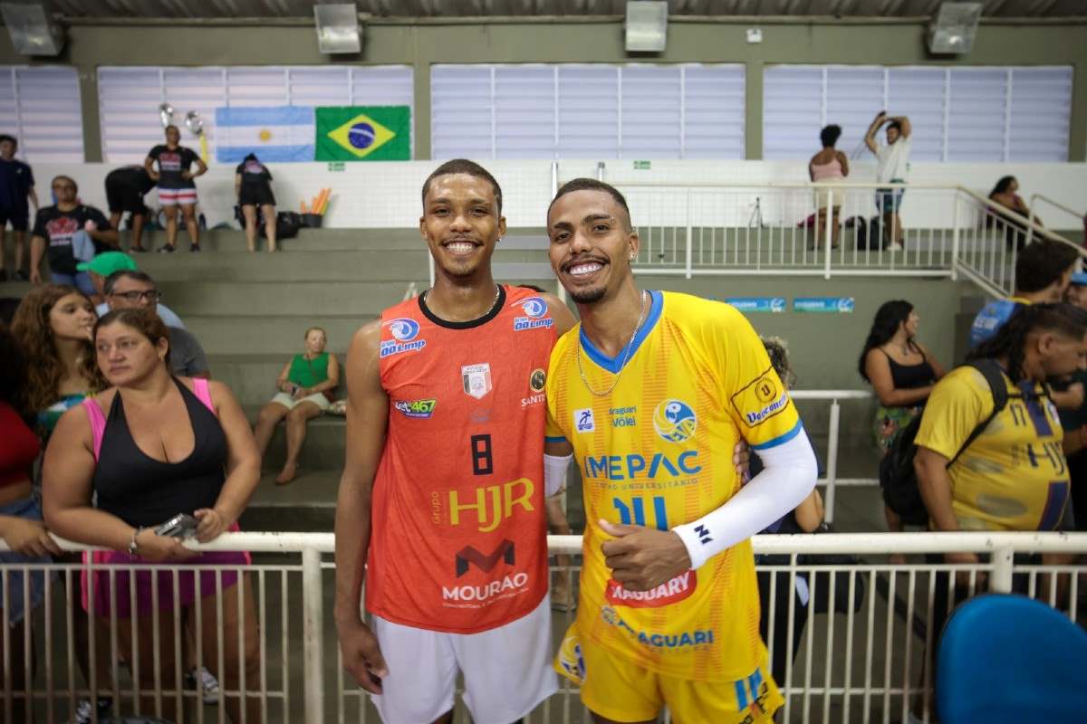 Irmãos Haward e Renan se enfrentaram pela Superliga B