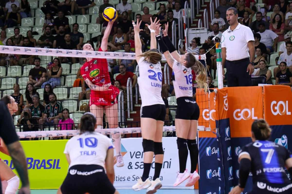 Maringá vence o Pinheiros por 3 a 0