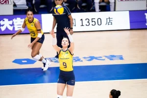 Roberta se destacou ao ganhar chance no lugar de Macris