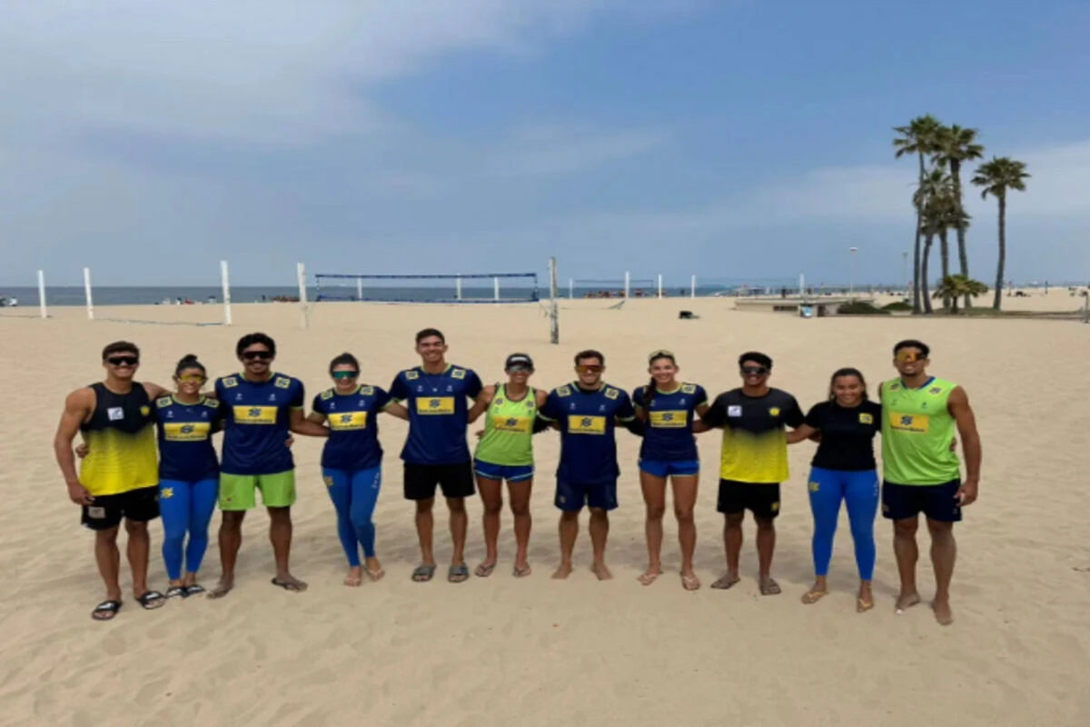 CBV enviou seleções de base do vôlei de praia para Califórnia