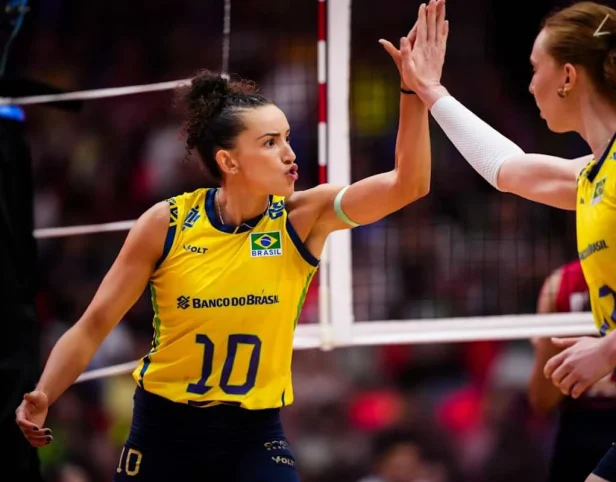 Gabi adia retorno para tentar voltar nas finais da VNL