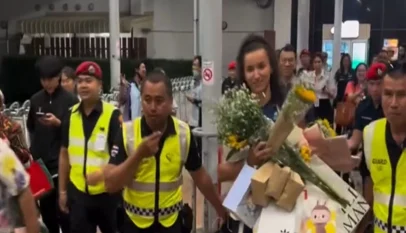 Mundial: Brasil é recebido com muita festa e presentes na Tailândia