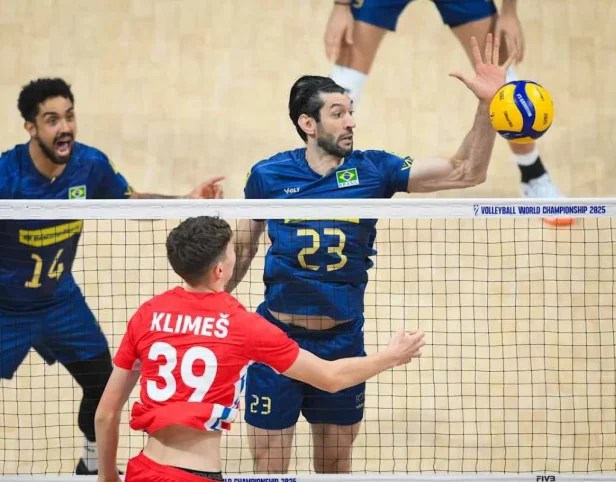 Brasil joga bem, bate os tchecos e encaminha a classificação no Mundial de vôlei