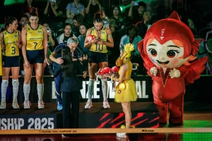 Zé e Gabi no pódio do Mundial