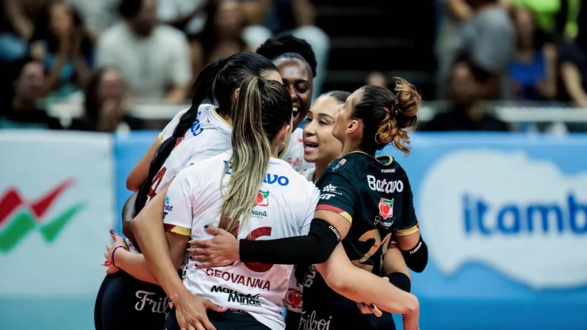 Batavo Mackenzie - Superliga