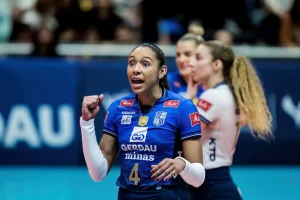 Amanda Marques Barueri Minas