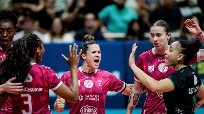 Bruninha, levantadora do Maringá (Hedgard Moraes/MTC)