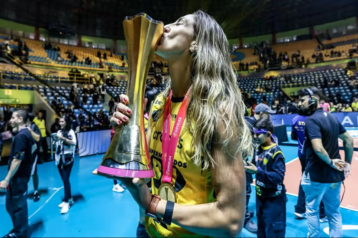 Carol Gattaz