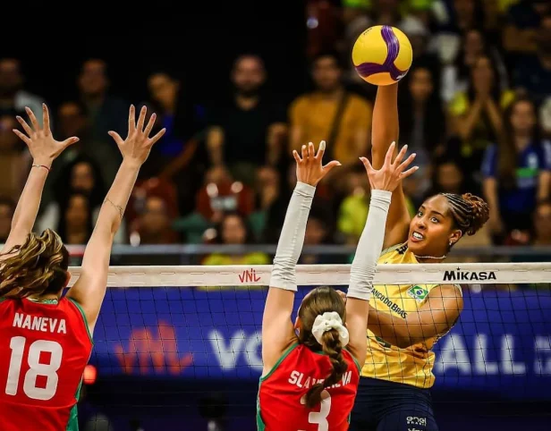 Brasil vence a Bulgária com “climão” e recado de Ana Cristina